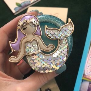 Bath N Body Works car scent holder